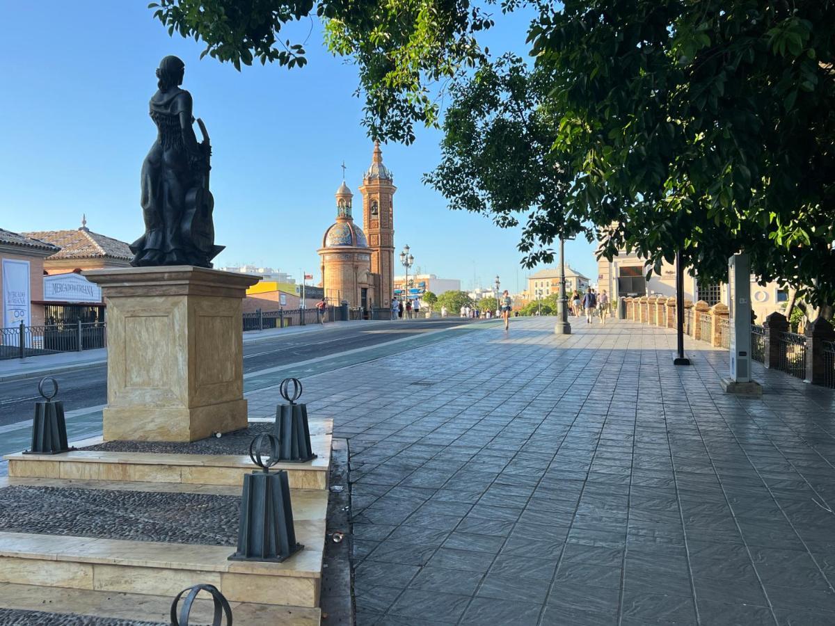 Apartamento Triana Con Vistas - Aloha Sevilla Eksteriør bilde